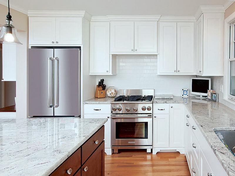 6 Engineered Kitchen Countertop Options, Best Quartz Countertops For White Kitchen Cabinets