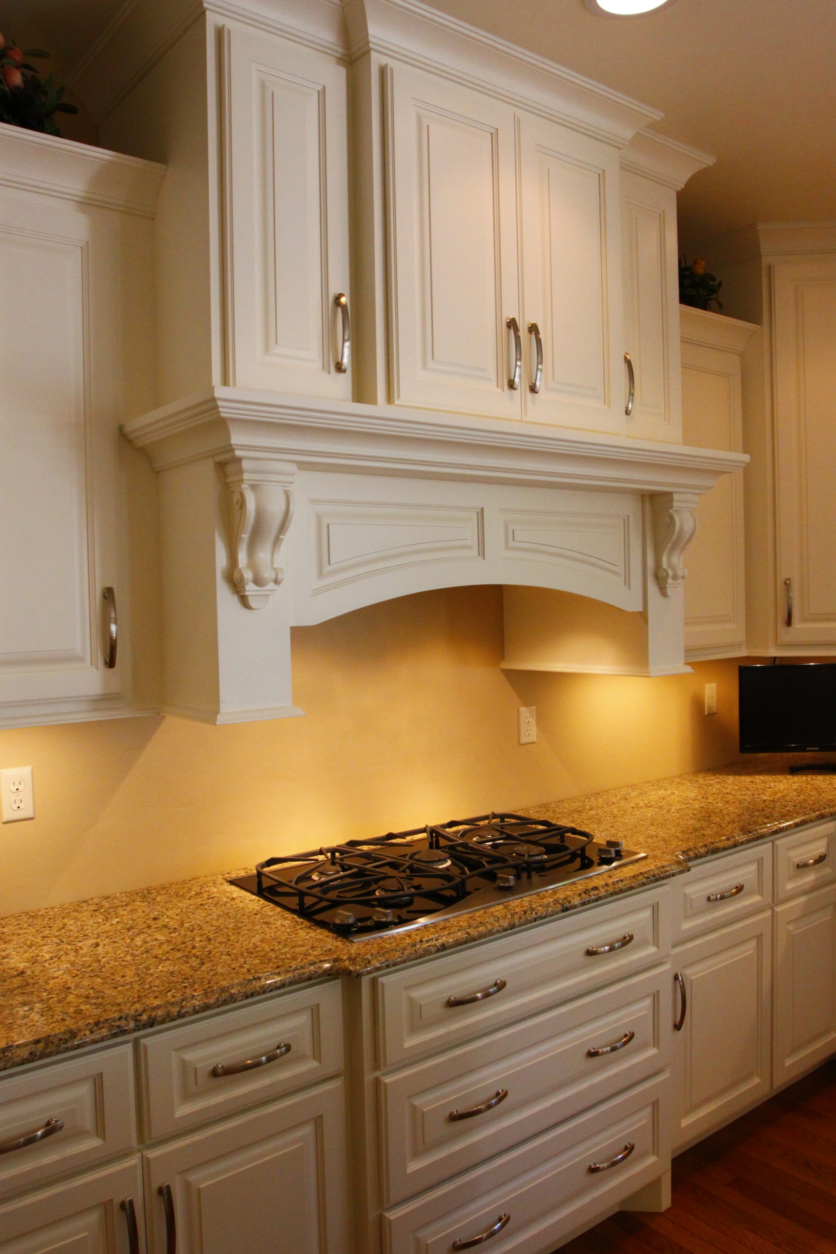 Kitchen | Green Bay Custom Cabinets